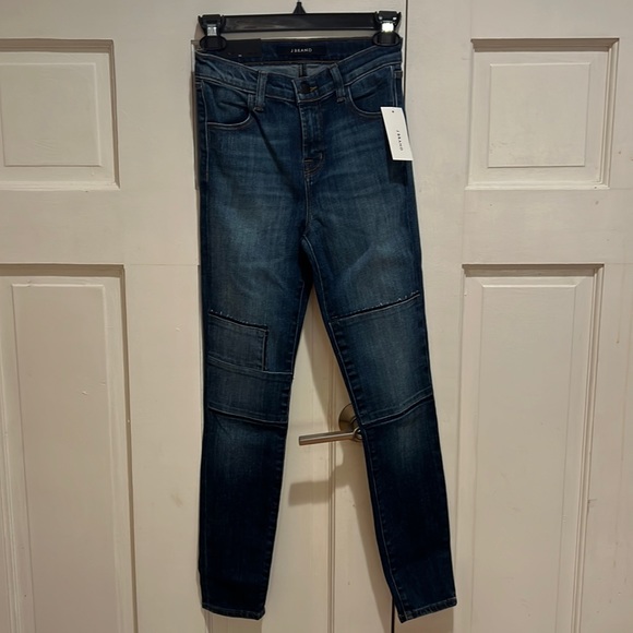 J Brand Jasper Patched Denim - Picture 2 of 9